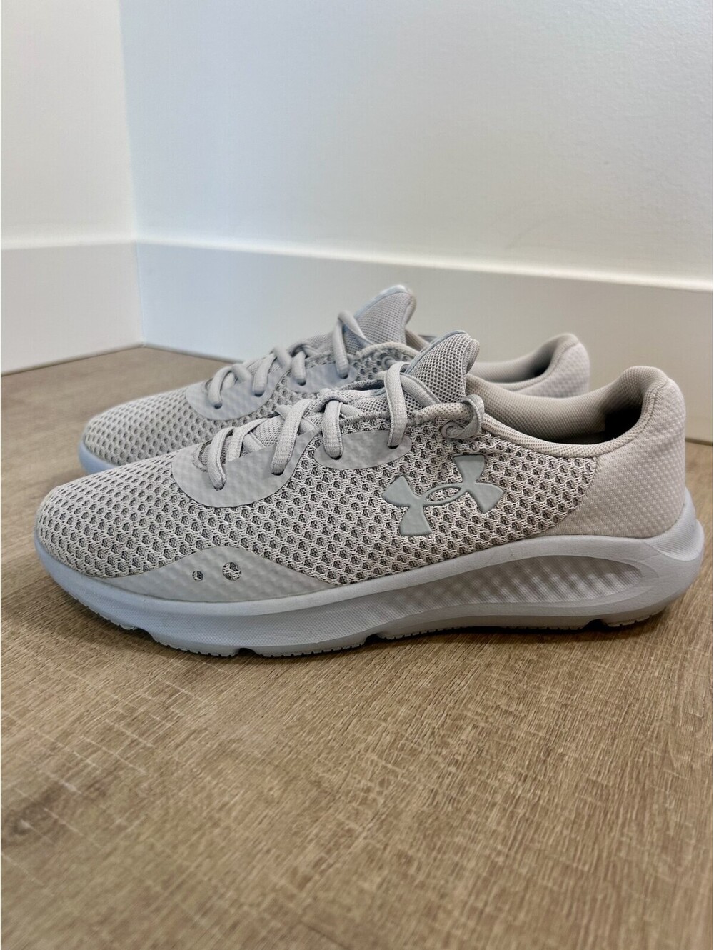 Under Armour Charged Pursuit 3 Halo Grey White Athletic Shoes Women's Size 7